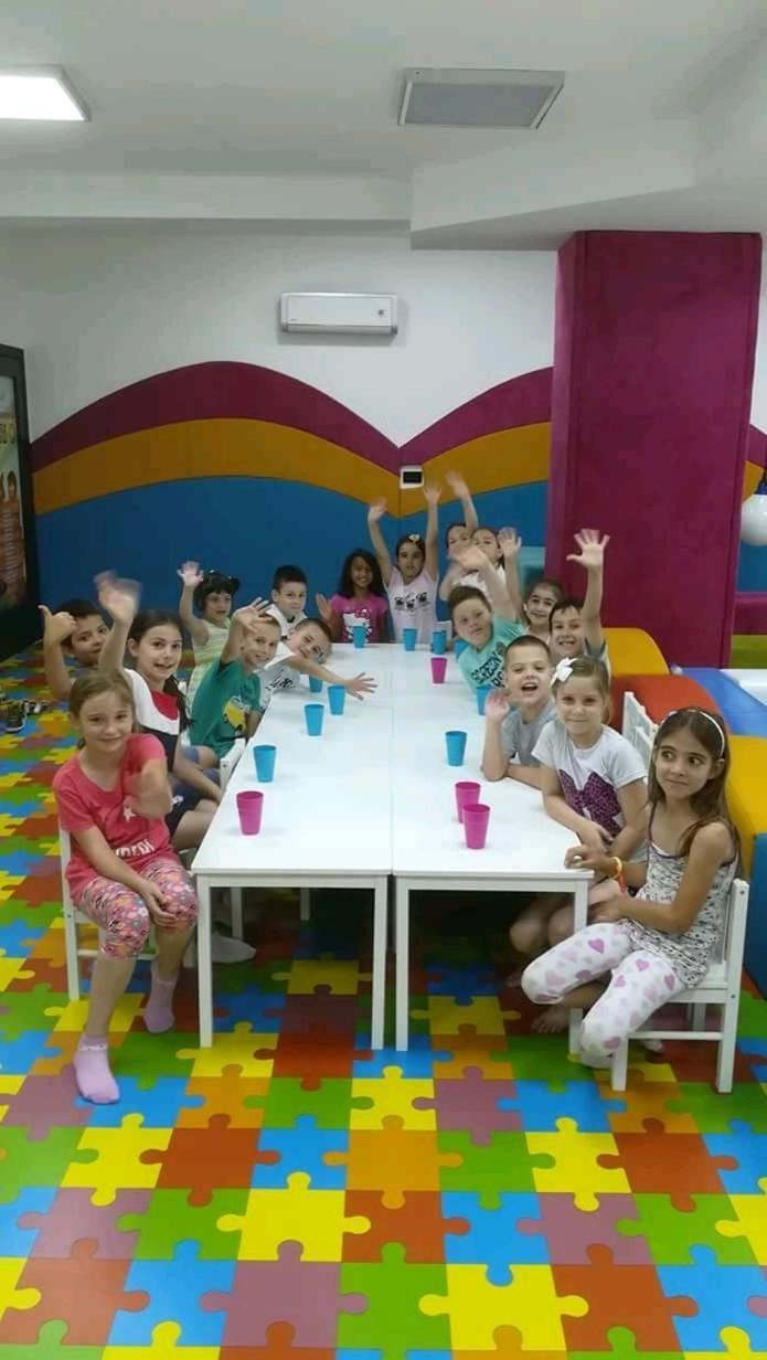 Hotel Tri "O" Topola Екстер'єр фото
